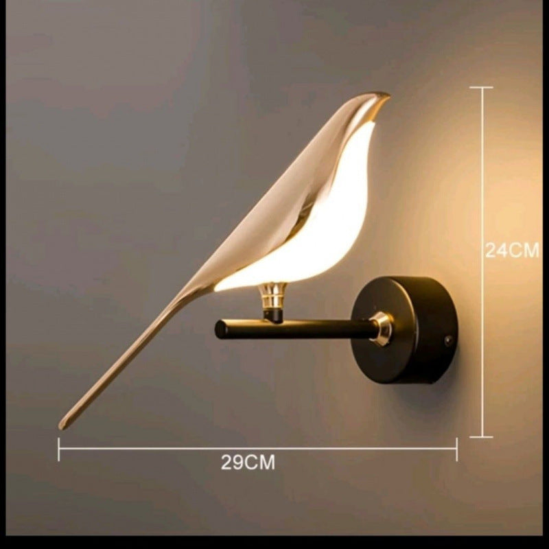 Charming Magpie Bird Wall Light