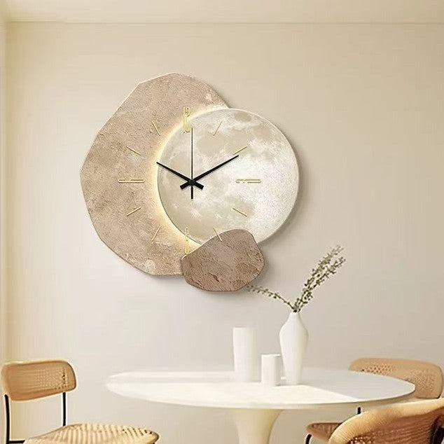 Elegant Oval Quartz Wall Clock