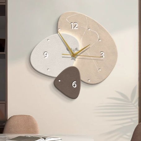 Elegant Oval Quartz Wall Clock
