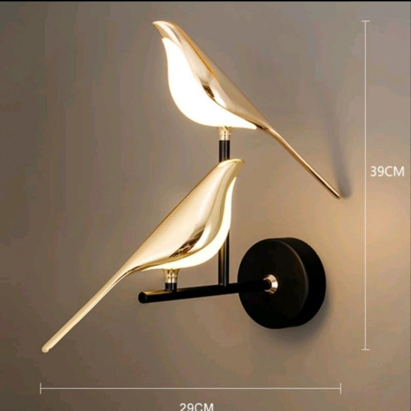 Charming Magpie Bird Wall Light