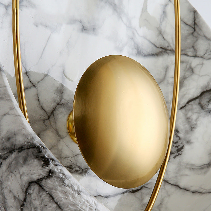 Dimmable Shell Wall Light